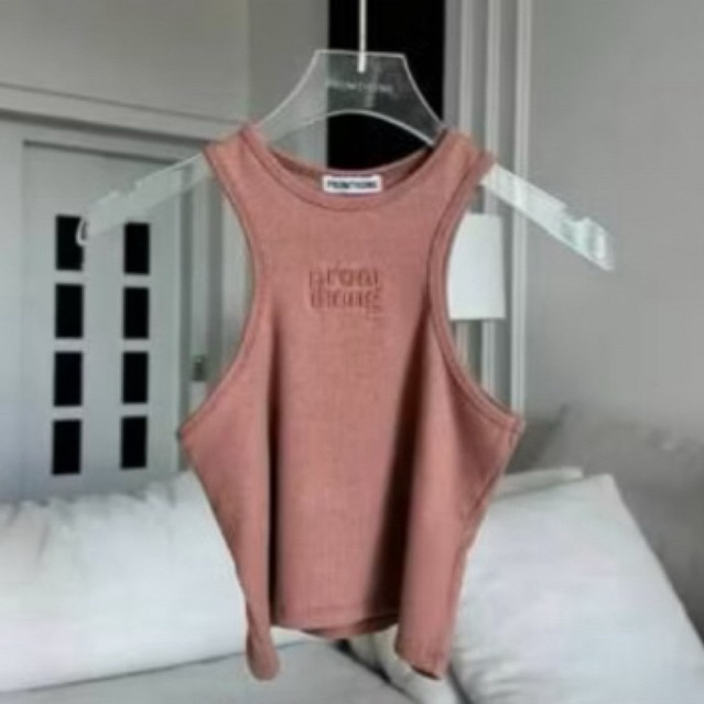 กล้าม Promthong - freesize