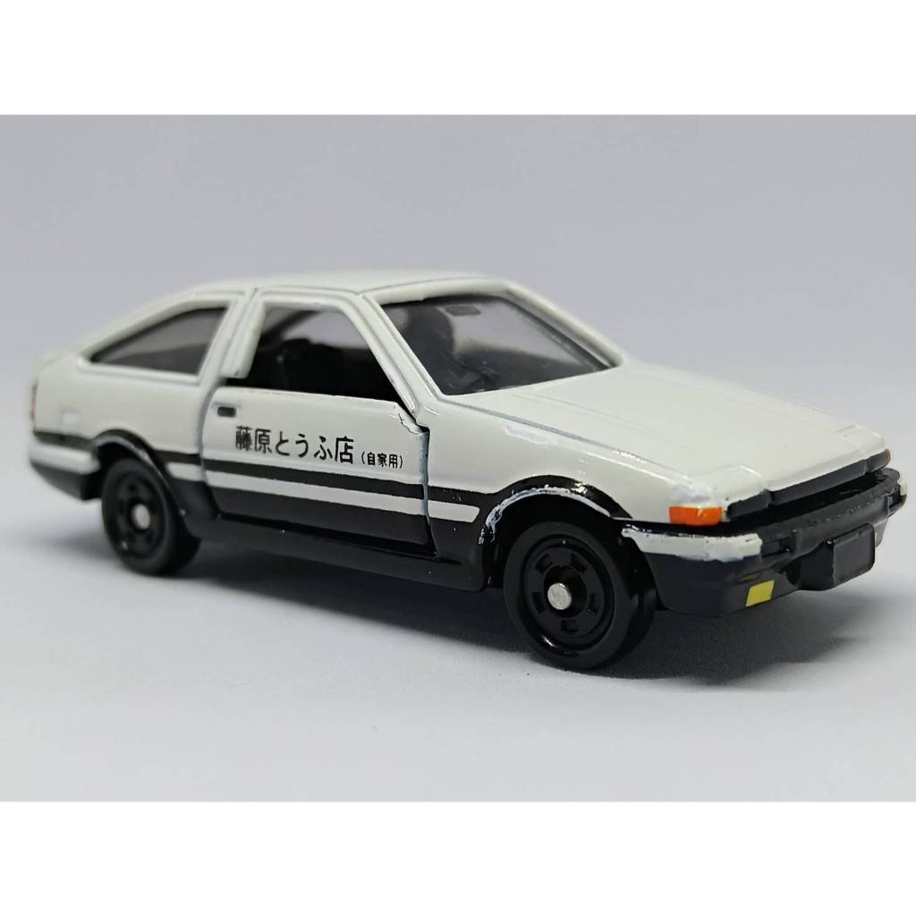 โมเดลรถ TOMICA Initial D TOYOTA  AE86 Trueno Scale 1:61 No Package.