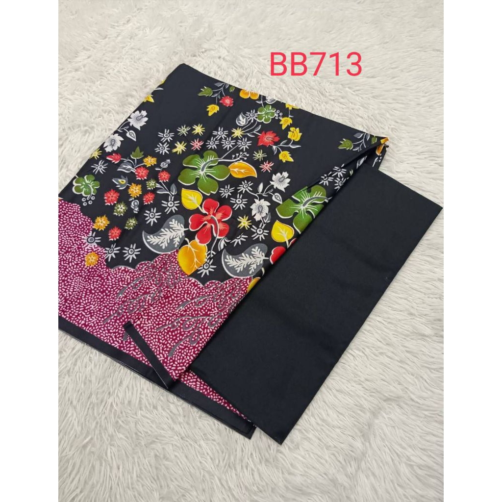 ผ้าบาติก ผ้าคอตตอน100% ผ้านิ่มไม่ลื่นสีไม่ตกซับน้ำได้(BB680-716)Set2ชิ้นแยกซื้อได้ ผ้าถุงเย็บสำเร็จนำมาตัดชุดได้ ราคาส่ง