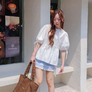 TheBlancPale : Ivy Top เสื้อแสนสบาย รุ่นนี้หยิบจับใส่ได้บ่อย เพราะน้องแมทช์ยังไงก็สวย