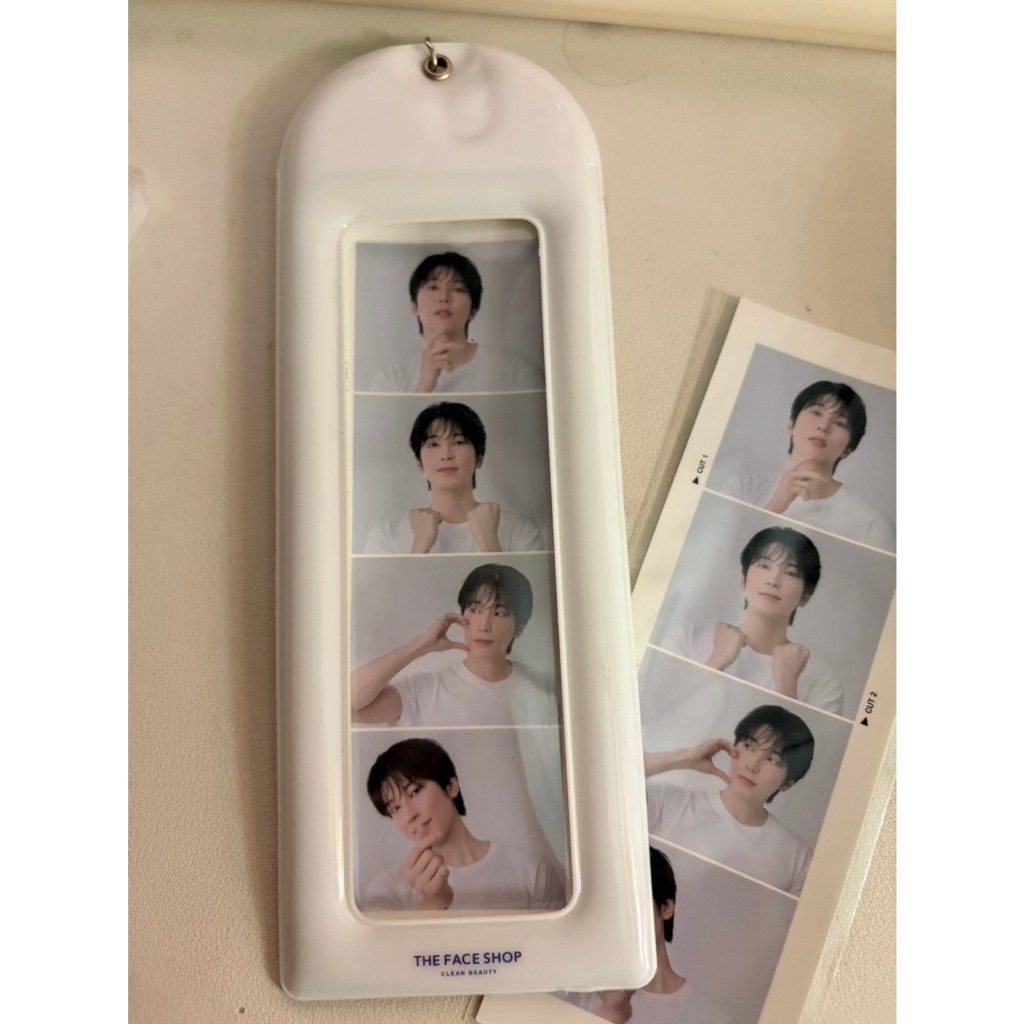 Photo keyring [Wonwoo] The face shop