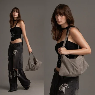 [มีส่งทันที] Caseharden Zoe Bag กระเป๋าสะพายหนังกลับ สายสะพาย 2 เส้น