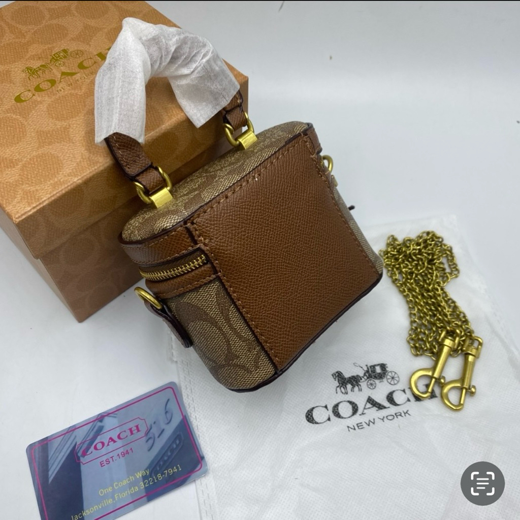 กระเป๋าสะพาย กระเป๋าถือน่ารักใบเล็กขนาด 5 นิ้วมีหนึ่งช่องใช้งานงานสวยมากไม่พร้อมกล่องสายยาวโซ่ - รูปที่ 2