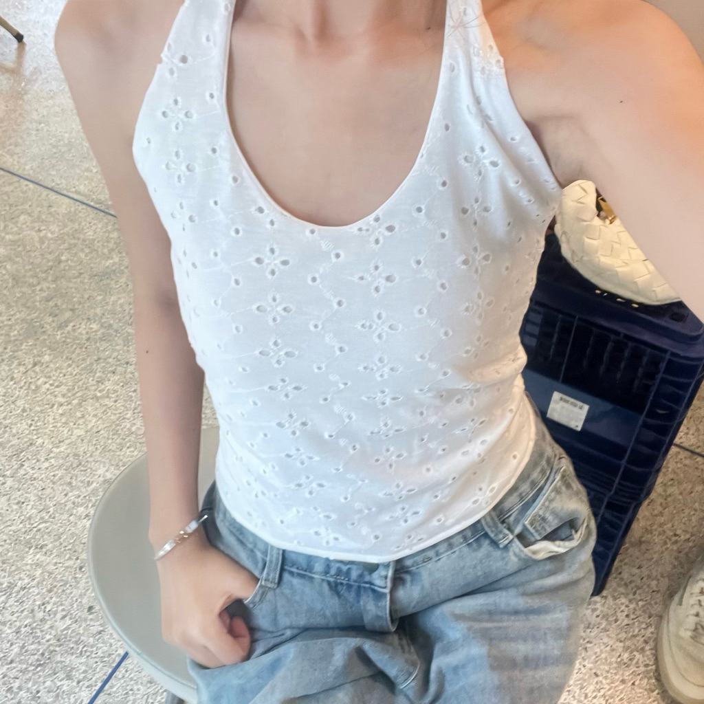Gentle bebe halter top เสื้อผูกคอ