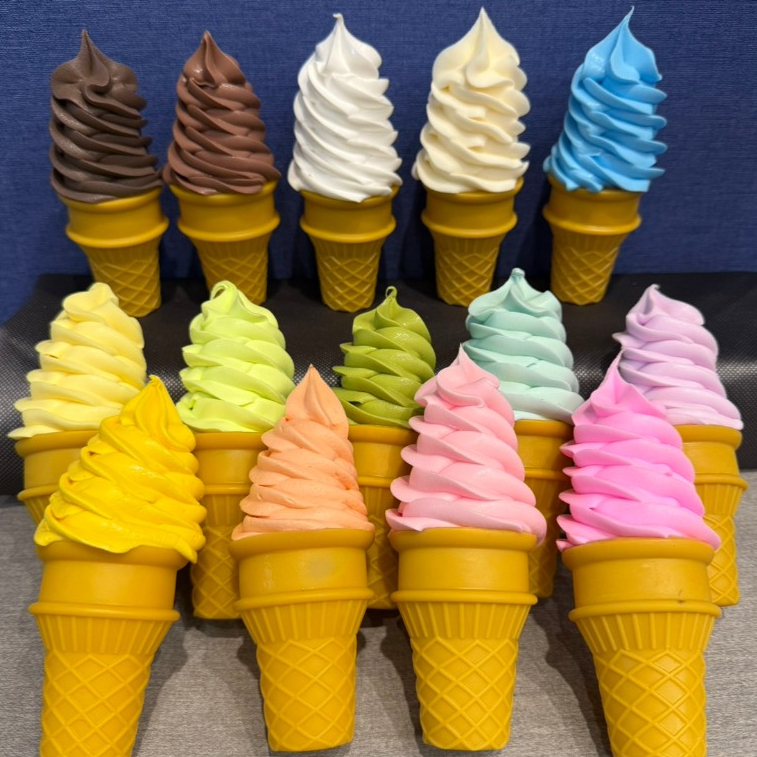 ไอติมปลอม ไอศครีม ไอศกรีม Ice-cream Mock Up แบบโคน และ ถ้วย
