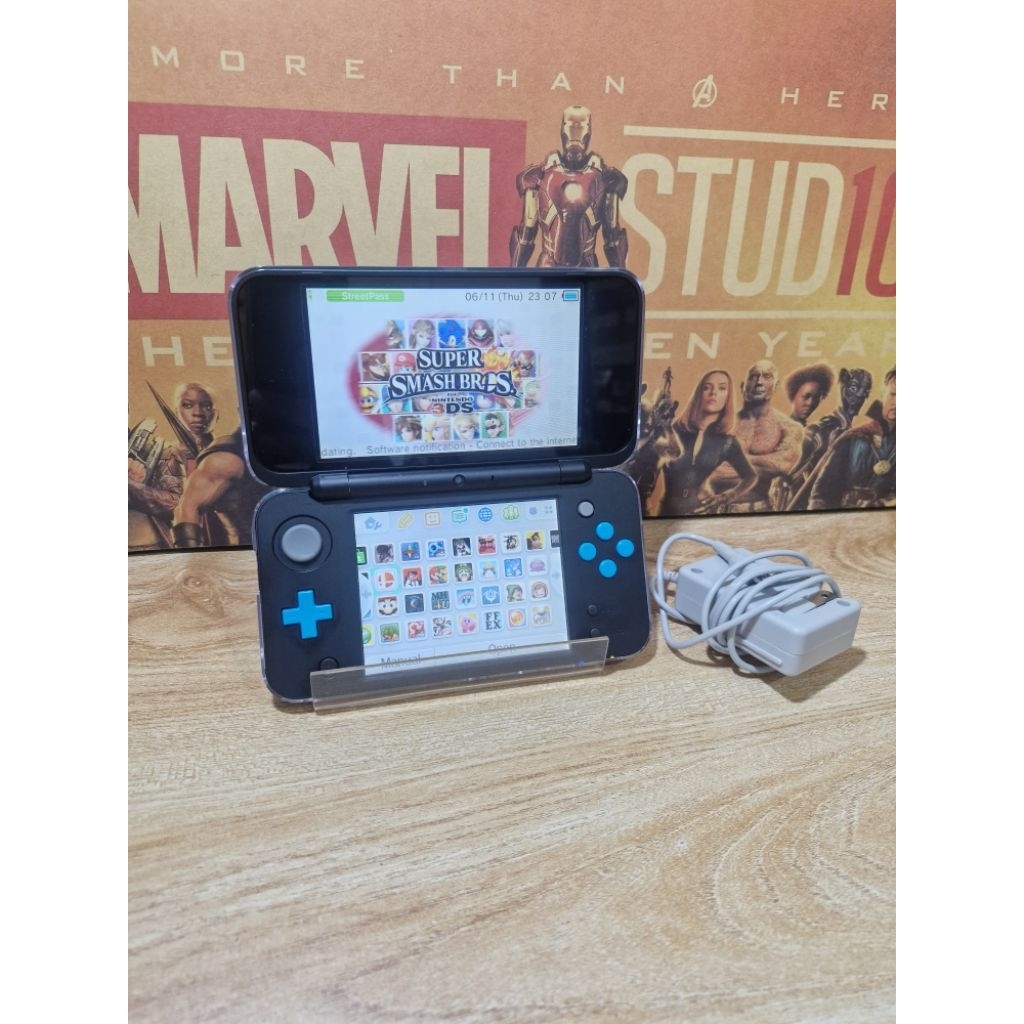 New 2ds LL สีดำขอบฟ้า เมม 64 GBแปลงสายมืดแล้ว อุปกรณ์ครบพร้อมเล่น