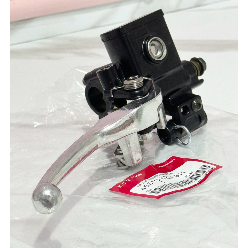 (รับประกัน 3 เดือน) ปั้มเบรคบน Click 110  i, Click 125i / ICON / Moove ปั้มดิสเบรคบนเดิม คอมบายเบรค 