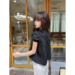 Levenn.bkk • Cara Top เสื้อคอบัว แขนตุ๊กตา แต่งดีเทลลูกไม้ ทรงสวย แมทง่าย ใส่ได้บ่อย สำหรับสาวๆ ที่รักสไตล์เรียบหรู