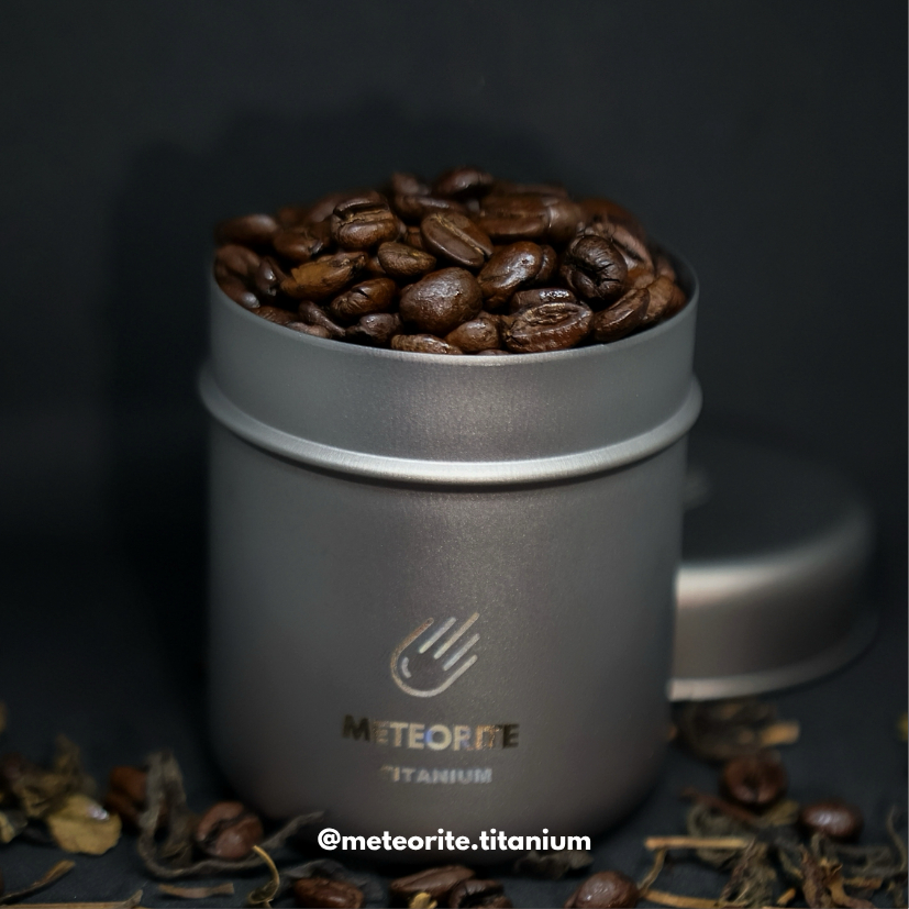 Tea & Coffee Canister 220 ml กระปุกเก็บใบชา กาแฟ ไทเทเนียมแท้Grade1(99.5%) น้ำหนักเบาเพียง 39 g. สลักชื่อฟรีทักแชท