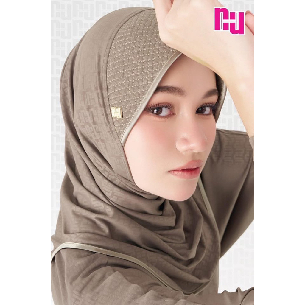 ผ้าคลุมรุ่น Nunuh monogram