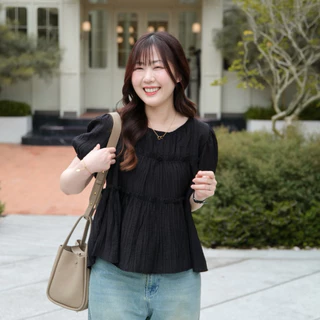 (พร้อมส่งครบสี)Bonnie top🐻Chakiya.store❣️เสื้อคอกลม ช่วงตัวแต่งชั้นระบาย