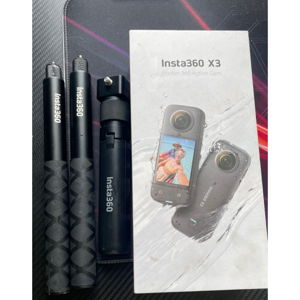 ขายกล้อง Insta360 X3  360° มือสอง สภาพใหม่ แบ่งเซตไม้ 1 กับไม้ 2 อัน เลือกเอาค่ะ (ซื้อมาเก็บไม่ค่อยไ
