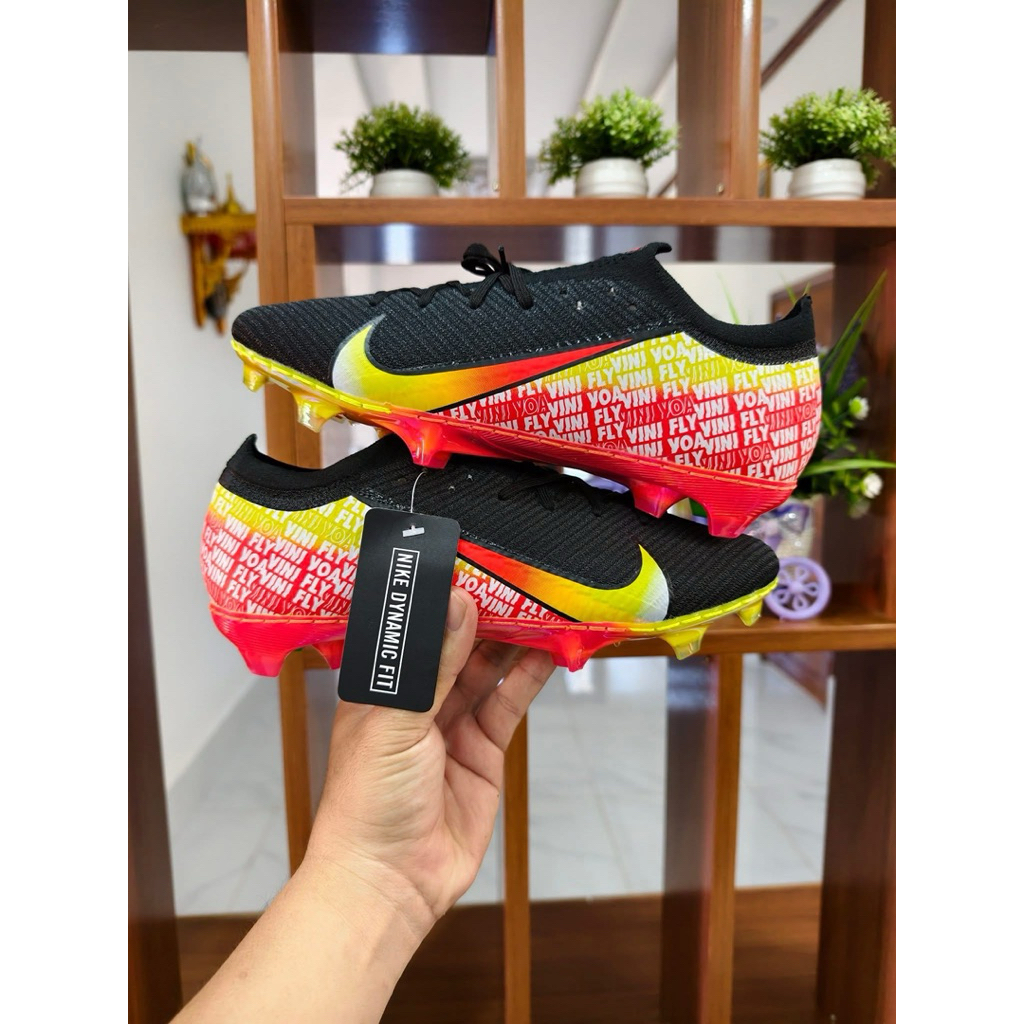 New Vapor 15 Vini Jr. 2025-2026