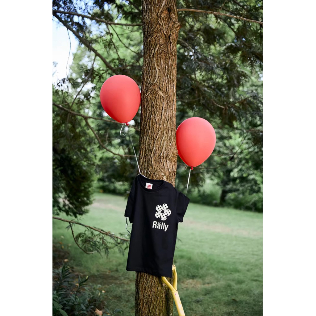 Rally Flower Tee: Picnic Edition (Vintage Fit) - ไซต์L พร้อมส่ง