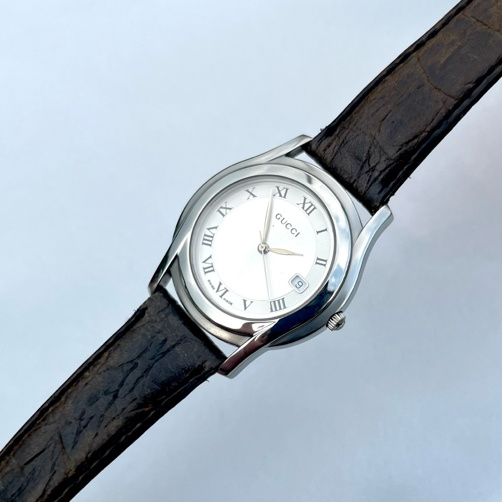 นาฬิกา GUCCI 5500M แบรนด์เนมแท้100%พร้อมใบ1ใบ ไม่แท้ยินดีคืนเงิน