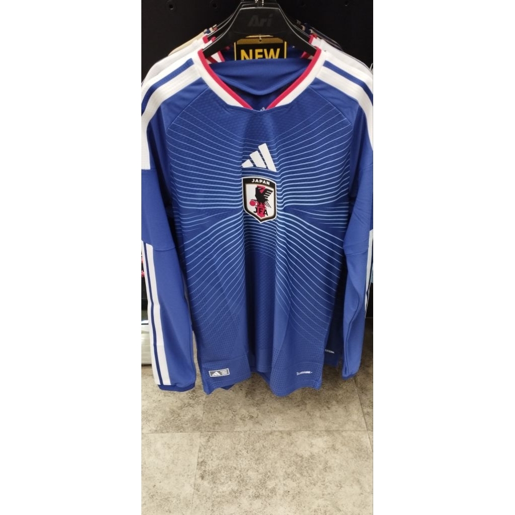 เสื้อฟุตบอล ทีมชาติ ญี่ปุ่น Adidas JFA Japan 26 Authentic Home Jersey เกรด player แขนยาว ของแท้ มือ1