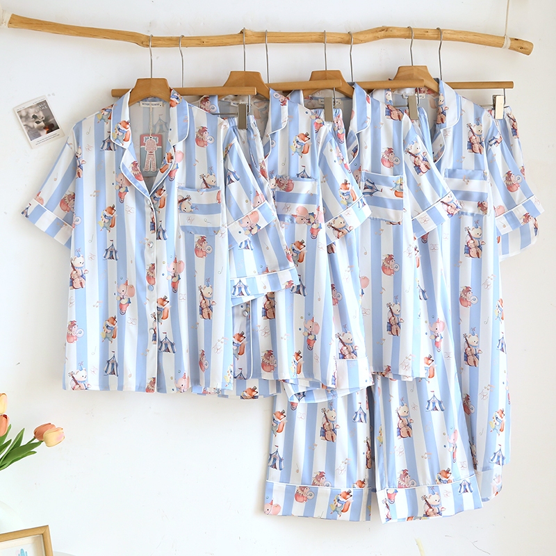 ชุดนอน Muslin Pajamas Silk Satin รุ่น Fantasy Fairground (N2206 T2206 K2206 L2206) | ชุดนอนผู้หญิง