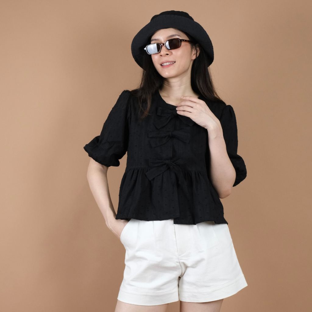 Chuenmuen Bow Ties Top w Puff Sleeve (Woven Cotton)