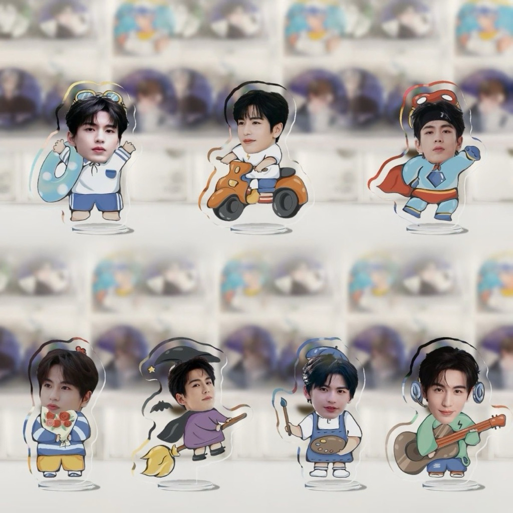 พร้อมส่ง - จางหลิงเฮ่อจิ๋วอะคริลิคตั้งโชว์ Zhang Linghe Acrylic