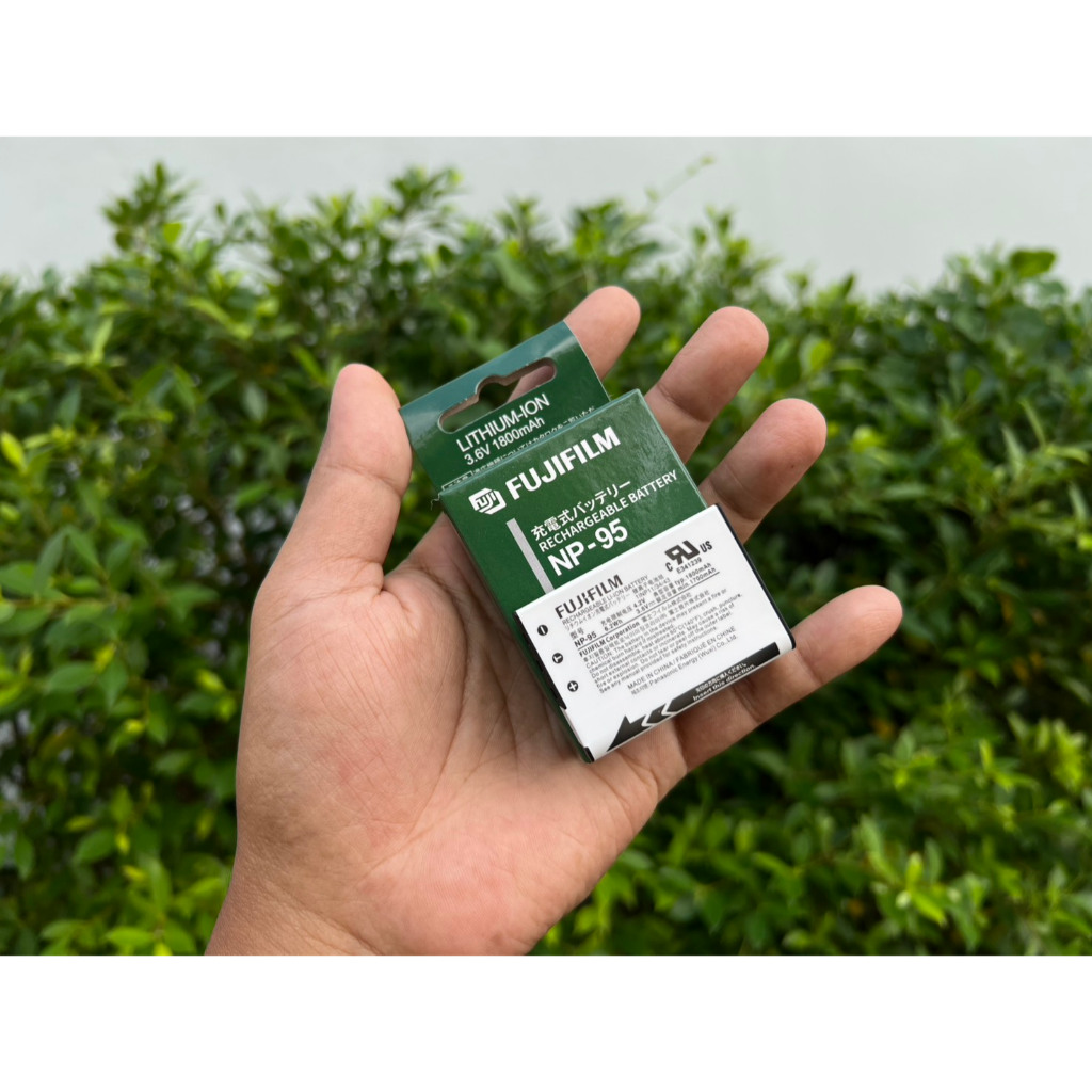 แบตเตอร์รี่ Fuji X70 X30 X100 X100S X100T NP-95 พร้อมกล่อง