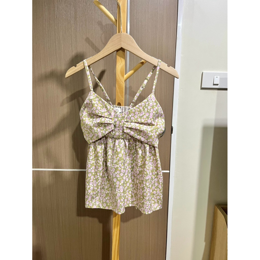 เสื้อวสายเดี่ยว Acey สายปรับได้