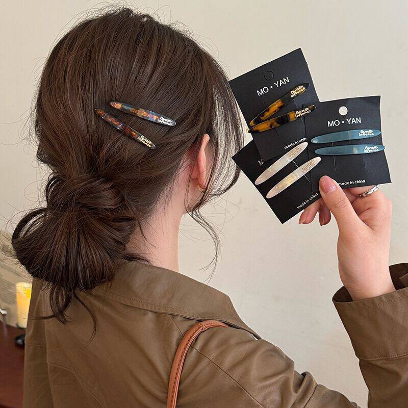 COD❤️กิ๊บติดผมอะคริลิคเรียบง่ายสไตล์เกาหลีคลิปด้านข้างหน้าม้าแฟชั่นเครื่องประดับผมผู้หญิง-a.one - รูปที่ 2