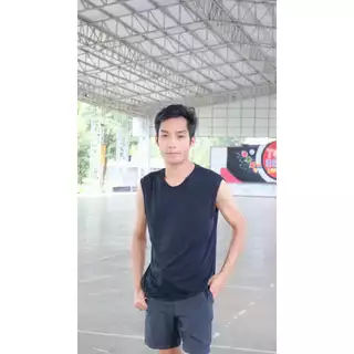 เสื้อแขนกุดสีพื้นใส่สบายเนื้อผ้านุ่มใส่สบาย