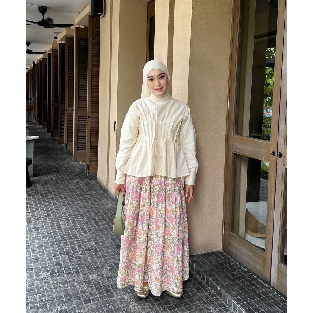 Floral skirt กระโปรงผ้าพิมพ์ลายสวนดอกไม้ สีสดใส เอวยางยืด ทรงบาน ฟรีไซซ์