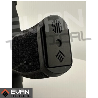 Evantactical P365 XL Base Plate – ส้นเรียบ P365 XL เปลี่ยนใส่กับ 12 เดิม) — ไม่เพิ่มความจุ