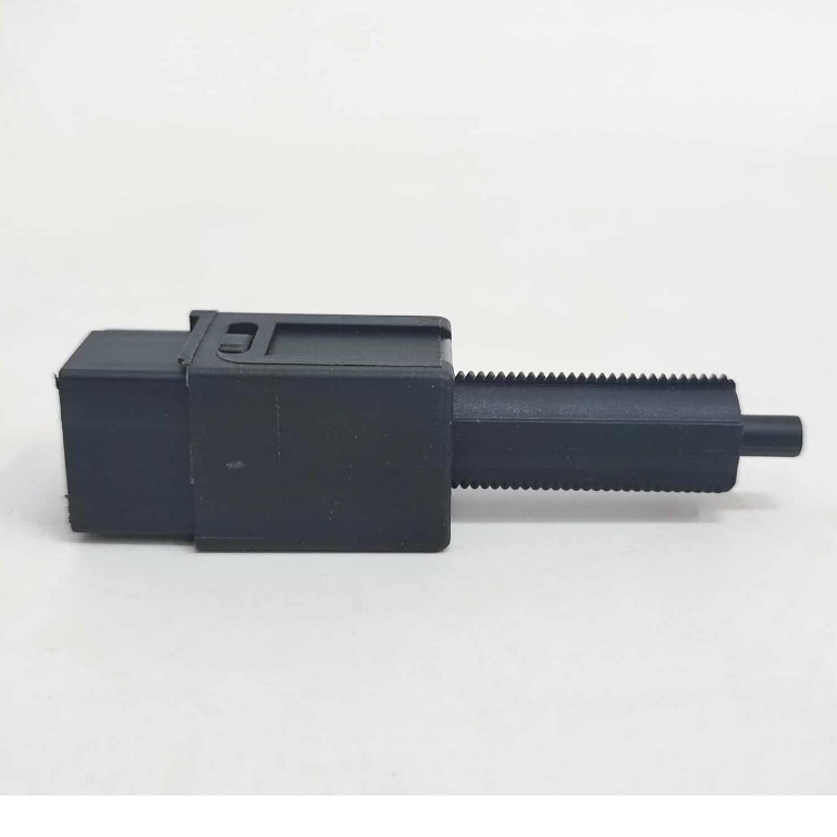 สวิทซ์ไฟเบรค สวิทซ์ขาเบรค  NISSAN MARCH ALMERA และอีกหลายรุ่น  (รุ่น2ขา) - รูปที่ 3