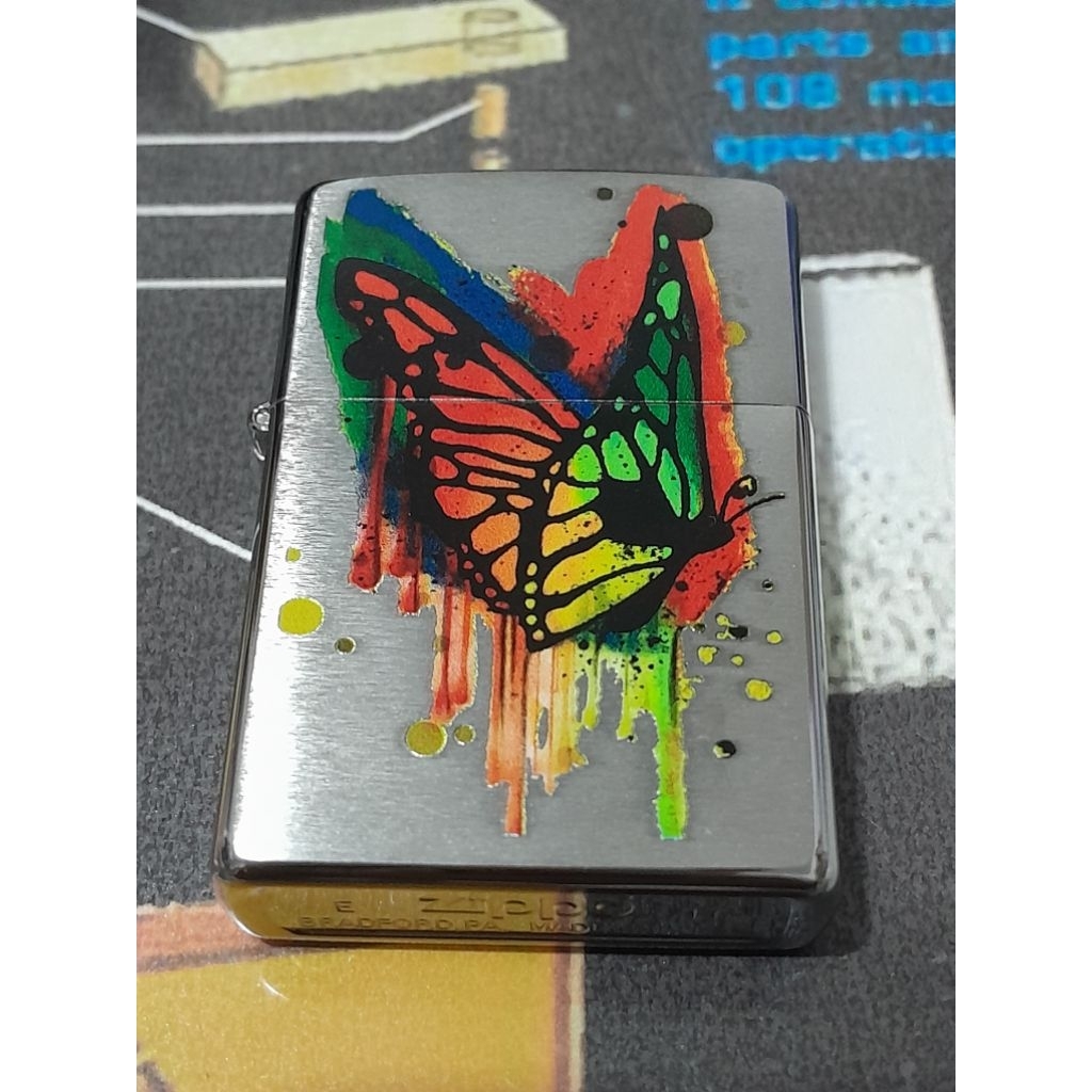 อะไหล่เฉพาะถังนอก zippo ของแท้ขนาดมาตรฐาน สีเงินผิวโครเมี่ยมขัดด้าน ลายแบบสกรีนรูปผีเสื้อ ของใหม่ไม่