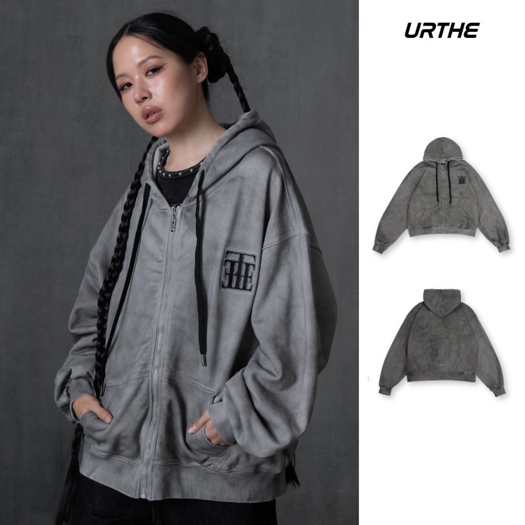 URTHE - เสื้อฮู้ด ซิปหน้า Oversize รุ่น HANDICAP LAYERED FADED ZIP-UP HOODIE