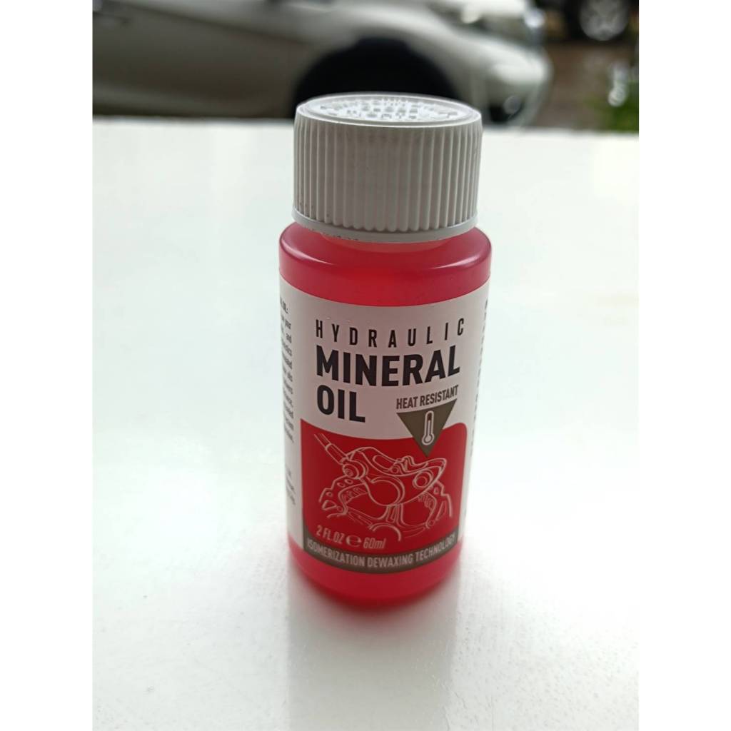 น้ำมันเบรคจักรยาน HYDRAULIC MINERAL OIL สำหรับ for Shimano Tektro ขนาด 60ml  ยี่ห้อ ezmtb ราคา ถูกที่สุด ดีลบีเคเค แกลเลอรีภาพที่ 5