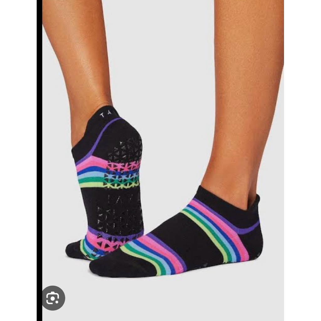 no tag⚠️tavi noir grip socks yoga socks Stripes