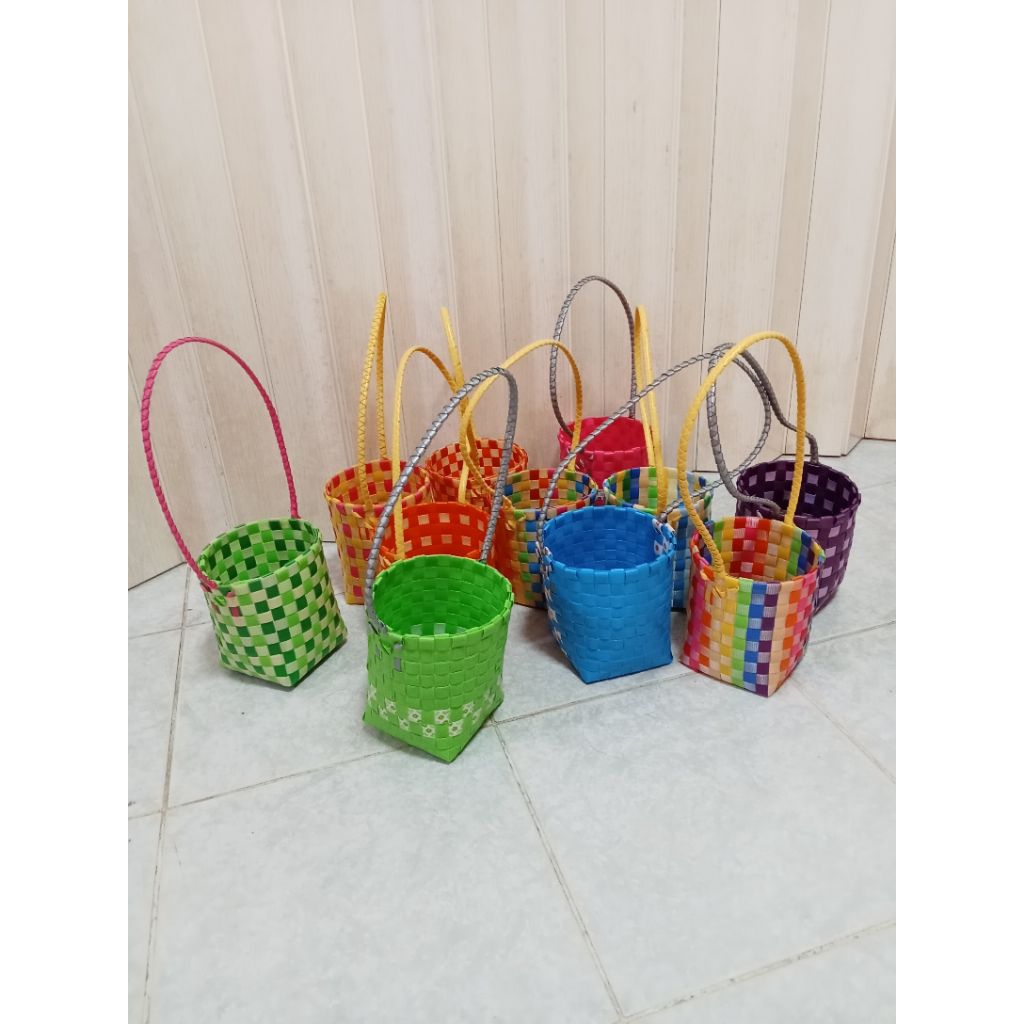 ตะกร้าน่ารัก ขนาด4"×4"×5" เหมาะใส่ของกระจุ๊กกระจิ๊ก มือถือ ปากกา กุญแจ ดินสอ หวี และอื่นๆ