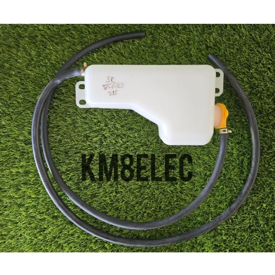 <แท้ CNH> หม้อพักน้ำ รถไถนิวฮอลแลนด์ New Holland TT4.75 **พร้อมสายยาง2เส้น**