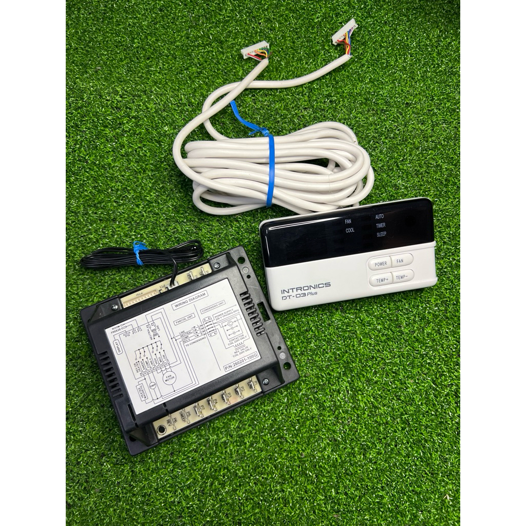 INTRONICS รูมแอร์ DT03