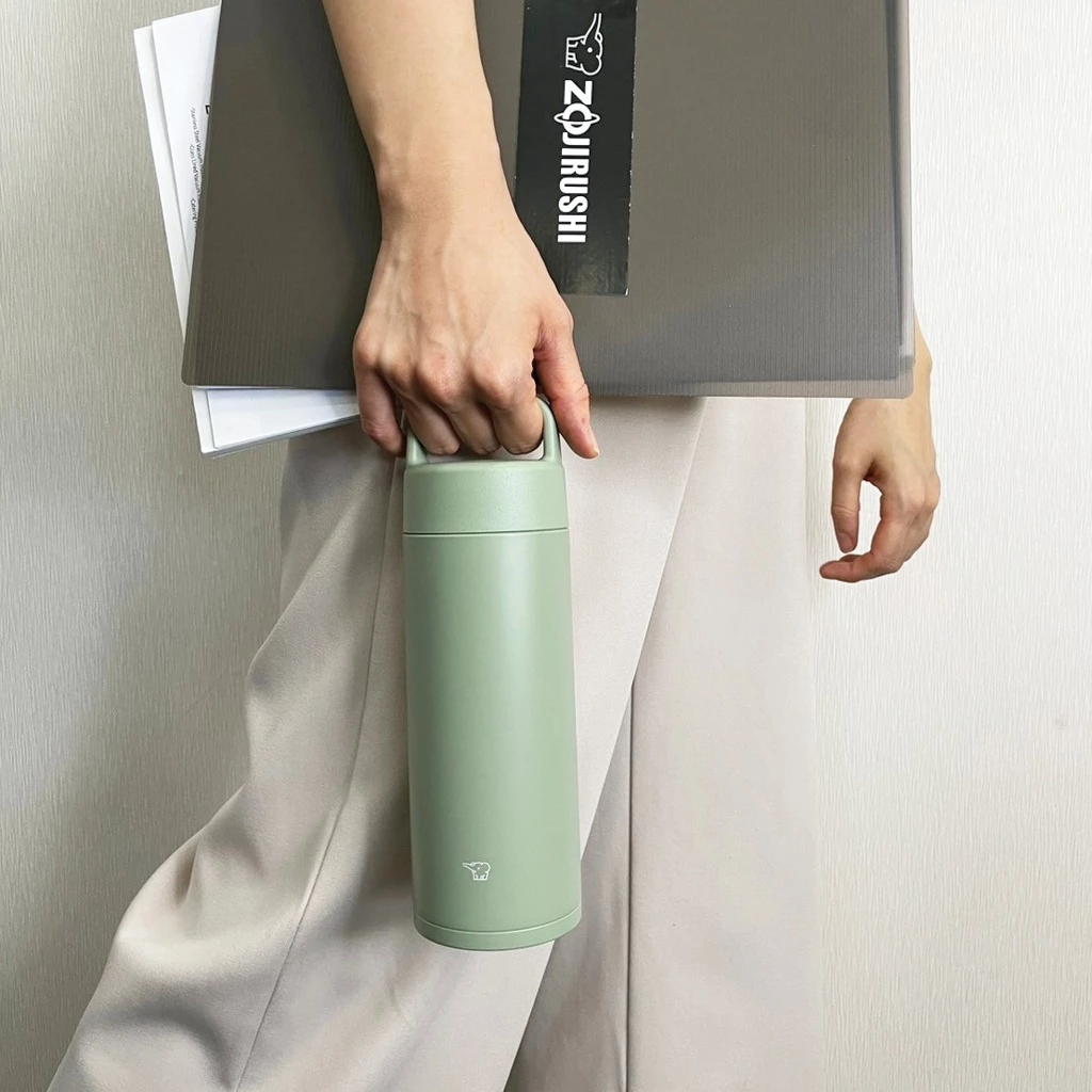 Zojirushi กระติกน้ำสุญญากาศเก็บความร้อนและความเย็น ขนาด 500ml รุ่น SM-RS50 thumbnail 8