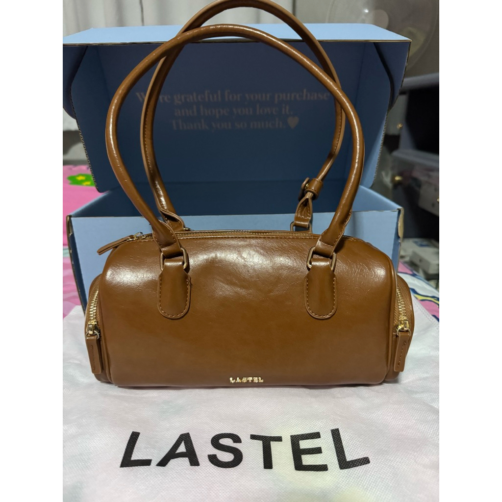 กระเป๋าสะพายไหล่ แบรนด์ lastel