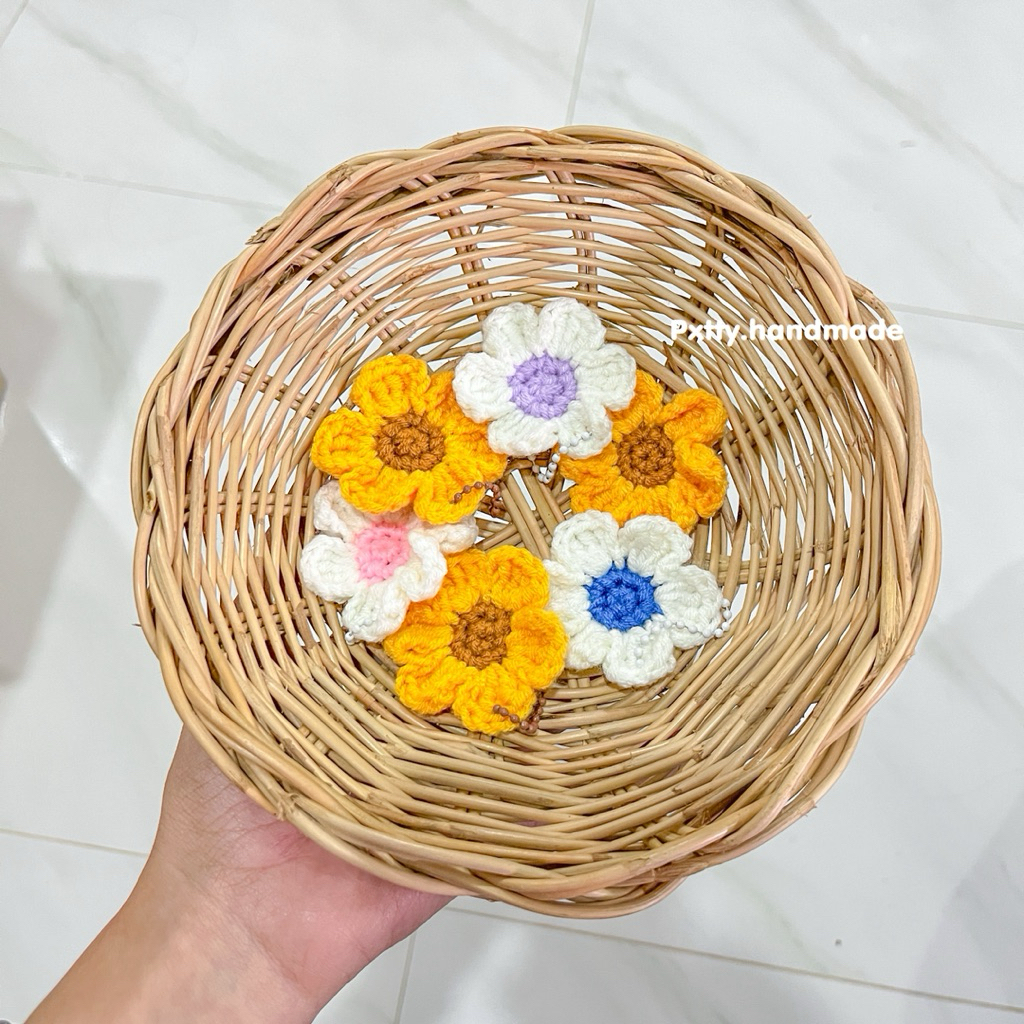 [ ร้านแพทตี้ ] ยกโหล 12 ชิ้น 🌻 พวงกุญแจดอกไม้ , ดอกทานตะวัน ✨ ขนาด 5-6 ซม.