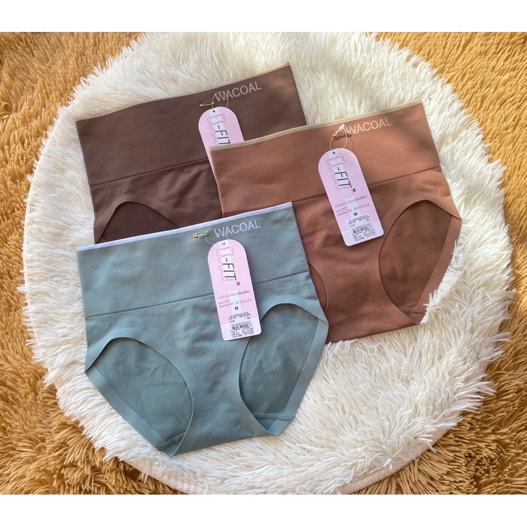 Wacoal Secret Support H-Fit Panty กางเกงในเก็บกระชับ ไร้ตะเข็บ แพ็ค 3 ชิ้น รุ่น WU4998/WU4T98 สีเบจ