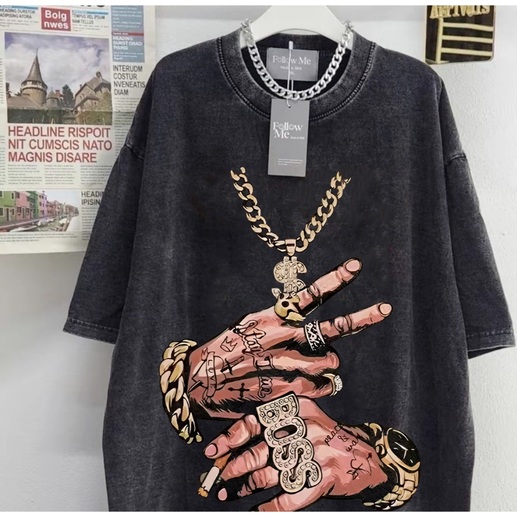 COD สไตล์อเมริกันหล่อ M-5XL เสื้อยืดเฮฟวี่เวทที่ผู้ชายและผู้หญิงใส่ได้ เสื้ออเนกประสงค์คอกลมหลวมพิมพ์ลายแฟชั่น ราคา ถูกที่สุด ดีลบีเคเค