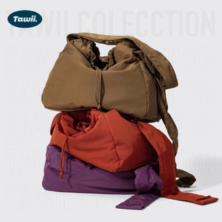 Tawii. กระเป๋า Unisex ไนลอนวัสดุ ความจุขนาดใหญ่ กระเป๋าสะพายข้างเดียว กันน้ำ ด้วยการออกแบบเชือก