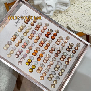 มี 3 รุ่น YUUJA 32 สี ชมพูสีเจลแคทอายเนื้อซาติน สีเจลกลิซเตอร์ แถมชาร์ทสี（ปลอดสาร TPO /HEMA /TMPTA )