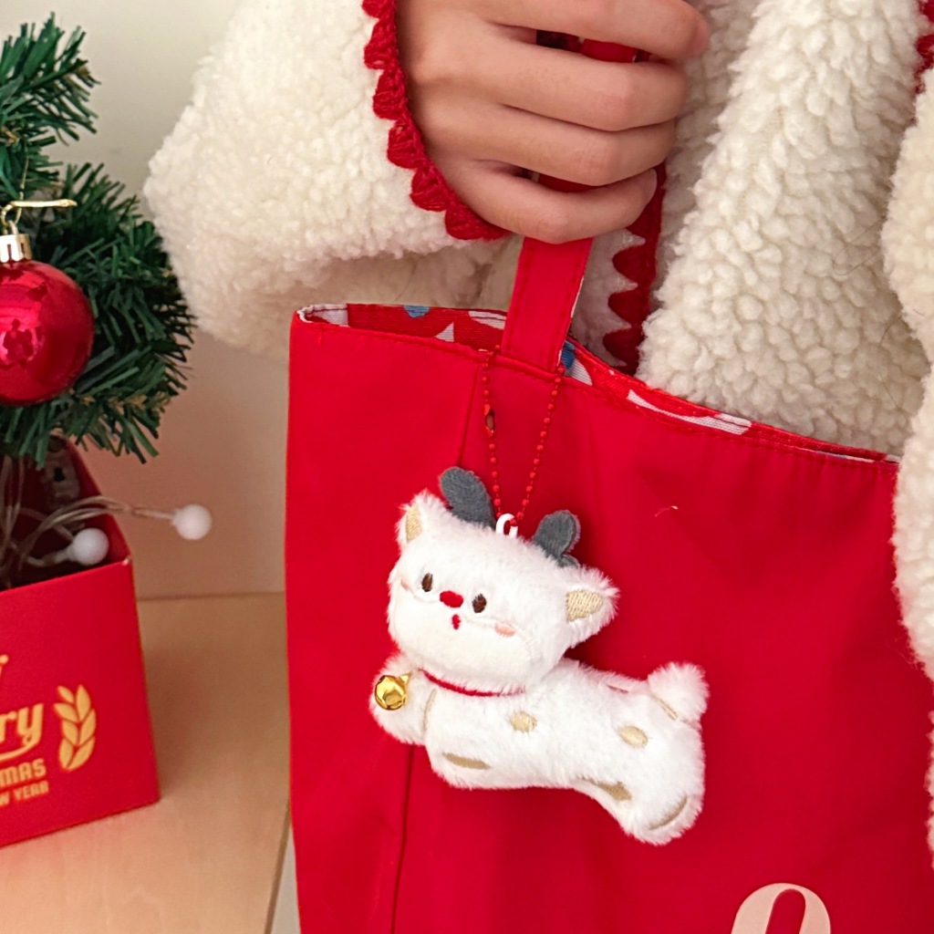 พร้อมส่ง  C014 พวงกุญแจตุ๊กตาคริสต์มาส  Christmas จี้ห้อยกระเป๋าเป้ ของตกแต่งต้นคริสต์มาส เครื่องประดับ ตุ๊กตา ราคา ถูกที่สุด ดีลบีเคเค แกลเลอรีภาพที่ 6