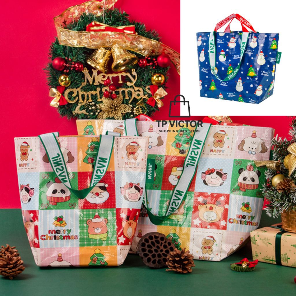 (Merry Christmas) Shopping Bag/Woven Bag ถุงช้อปปิ้งกันน้ำ สะพายไหล่และถือ กระเป๋าช้อปปิ้ง กระเป๋ากระสอบ