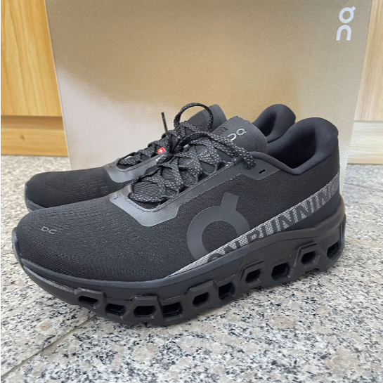 On Cloudmonster 2 Low cut Black