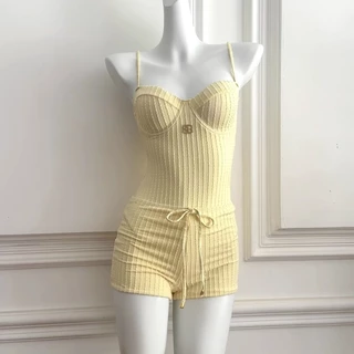 🧡Basic swimsuit💛 ชุดว่ายน้ำใหม่ กางเกงว่ายน้ำขาสั้น เรียบง่าย เซ็กซี่ เนื้อผ้าใส่สบาย
