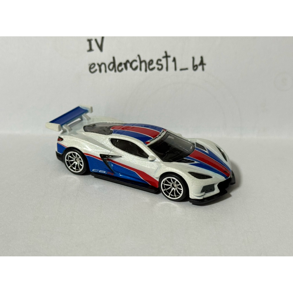 HOT WHEELS PREMIUM CORVETTE C8.R