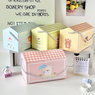 🎁✨ กล่องของขวัญ/กล่องขนม ลายน่ารักสุดคิ้วท์! (มีหูหิ้ว) 🎀🛍️